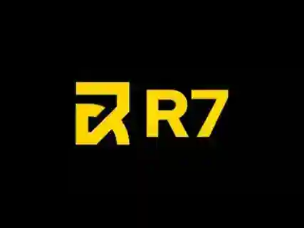 ⋆ R7